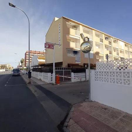 1a Linea De Mar Avenida Papa Luna Parking Gratuito